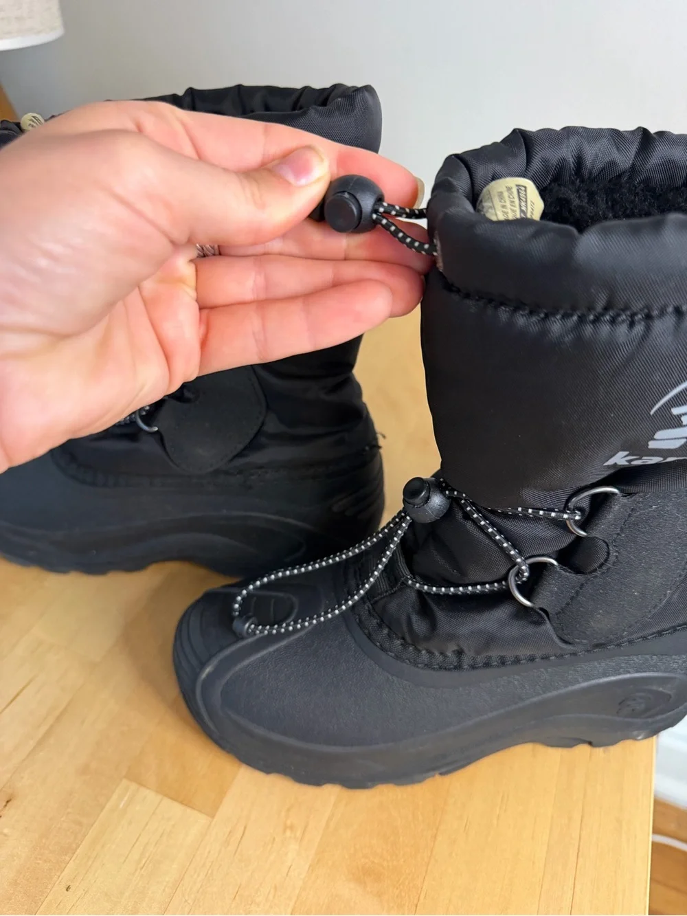Kamik Size 3 WATERPROOF INSULATED Snow Boots - Black Kamik North Pole Big Kids